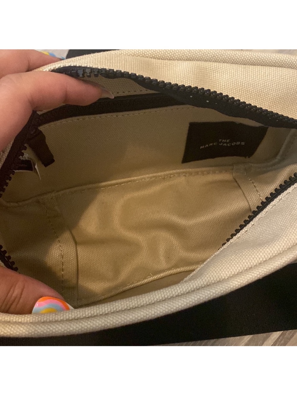 The Marc Jacobs Camera Bag - Picture 4 of 4
